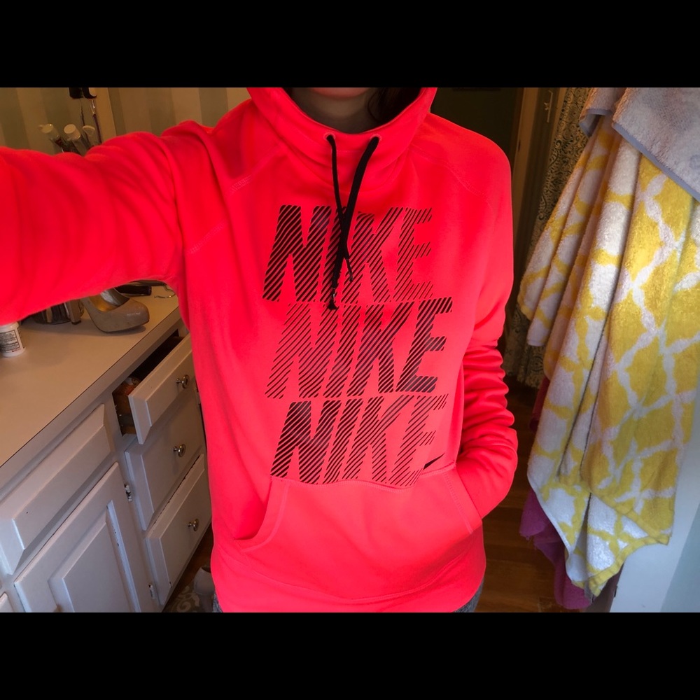 Nike thermafit hoodie - Small